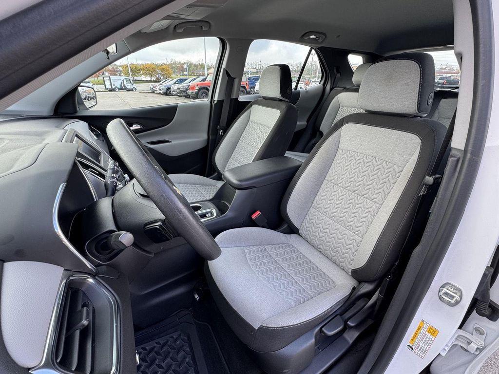 used 2024 Chevrolet Equinox car, priced at $22,000