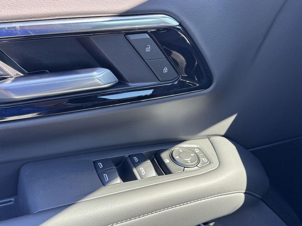 new 2026 Chevrolet Suburban car, priced at $67,926