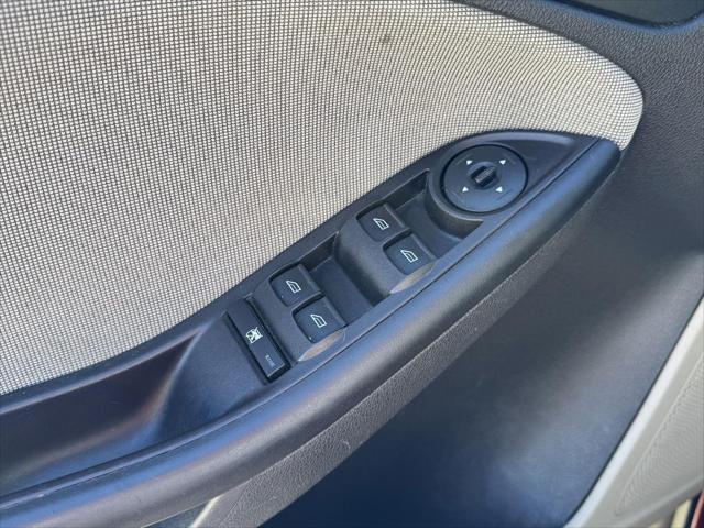 used 2013 Ford Focus car, priced at $5,250