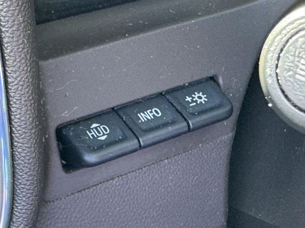 used 2020 Chevrolet Silverado 1500 car, priced at $32,000