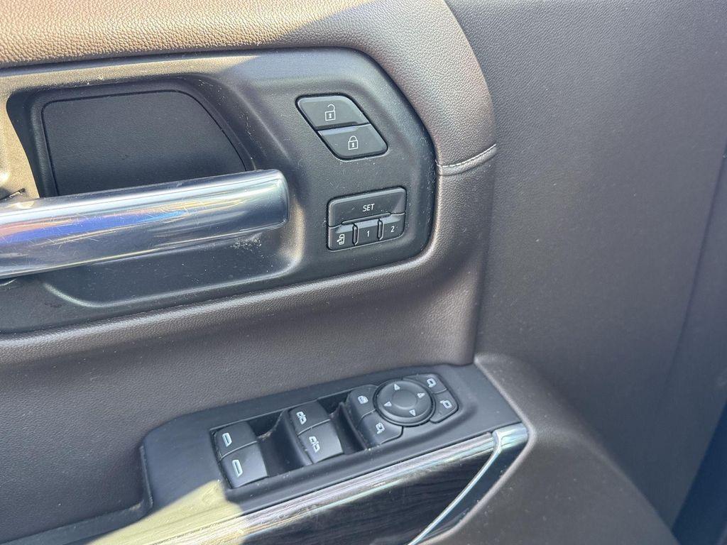 used 2020 Chevrolet Silverado 1500 car, priced at $32,000