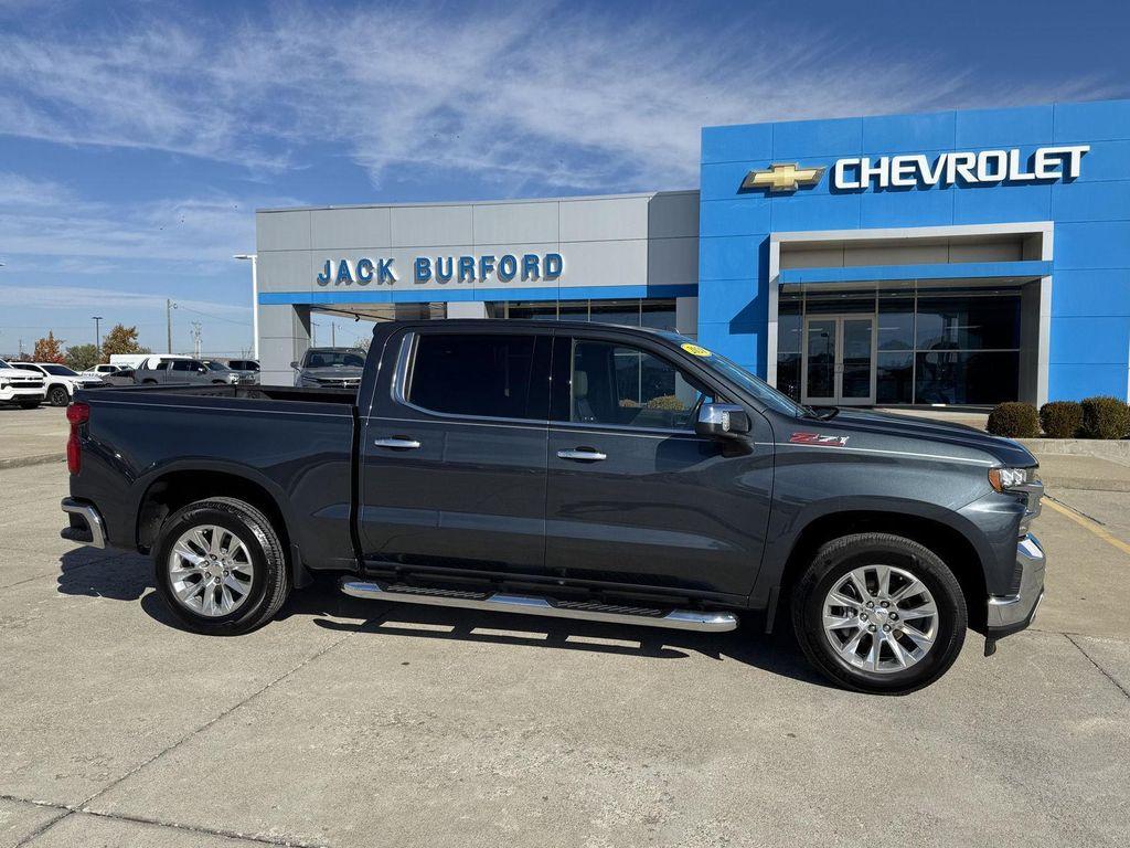 used 2020 Chevrolet Silverado 1500 car, priced at $32,000
