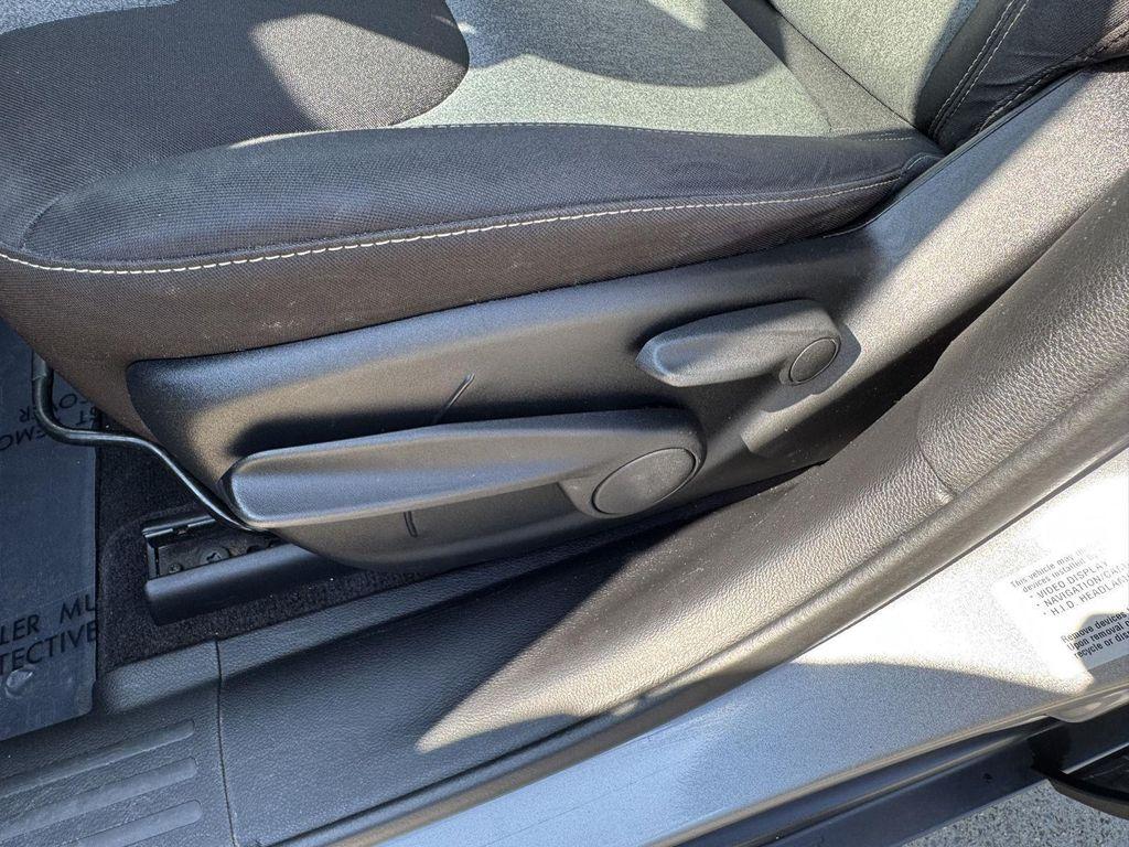 used 2015 Jeep Cherokee car, priced at $8,000