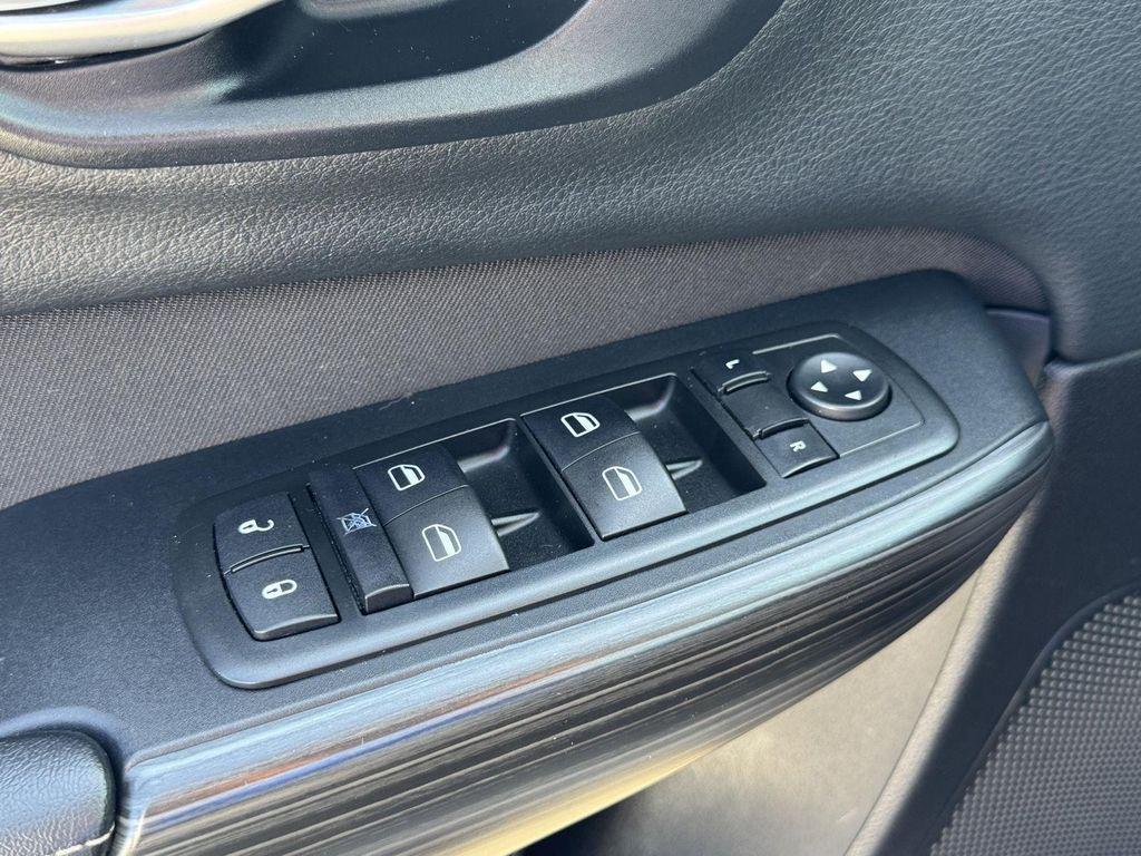 used 2015 Jeep Cherokee car, priced at $8,000