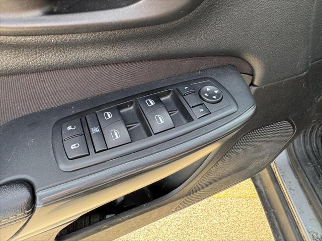 used 2015 Jeep Cherokee car, priced at $9,500