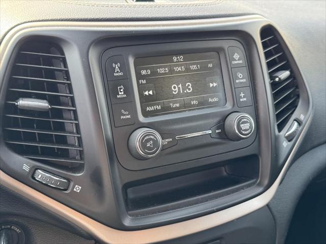used 2015 Jeep Cherokee car, priced at $9,500