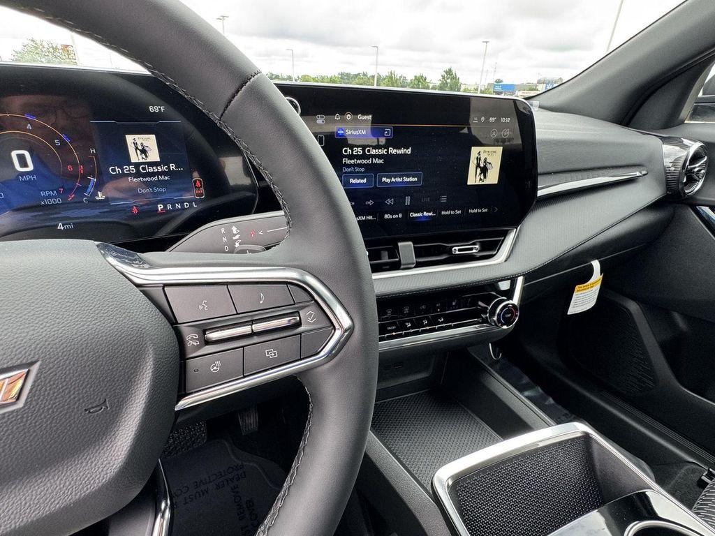 new 2026 Chevrolet Equinox car, priced at $28,495