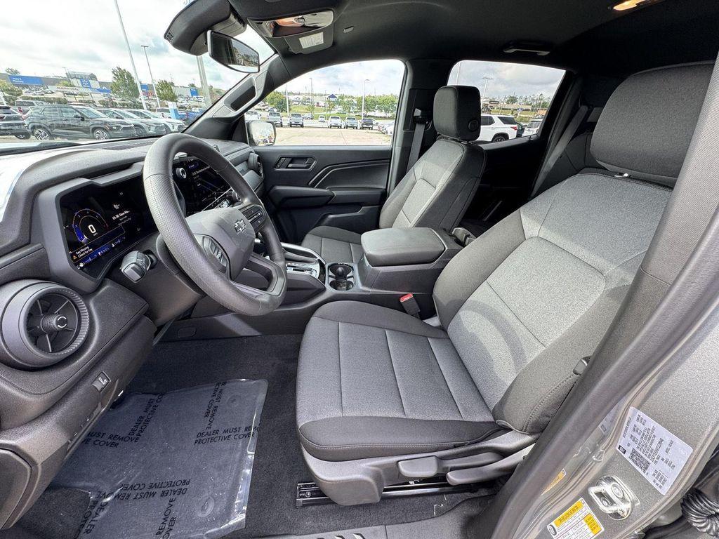 new 2026 Chevrolet Colorado car, priced at $38,926