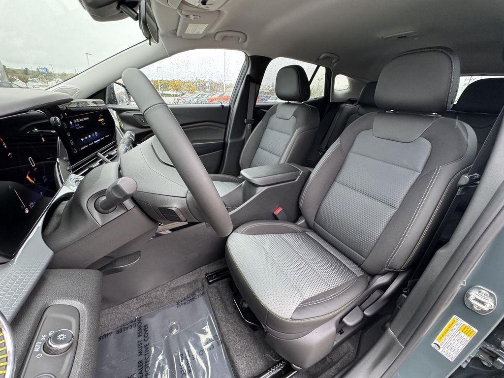 new 2026 Chevrolet Trax car, priced at $25,026