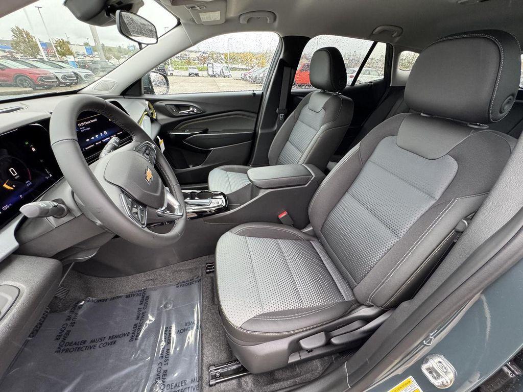new 2026 Chevrolet Trax car, priced at $25,026
