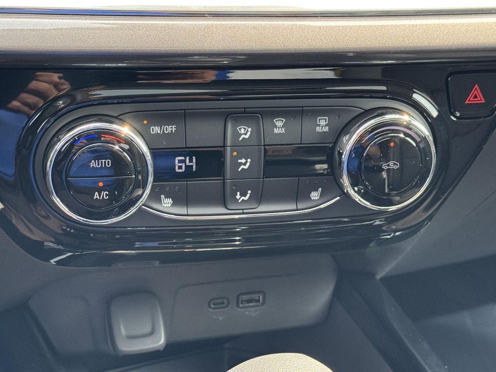 new 2026 Chevrolet Trax car, priced at $26,626