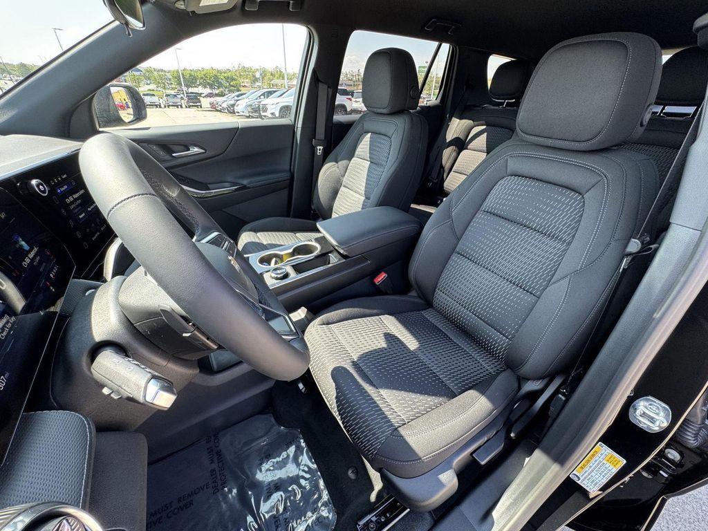 new 2026 Chevrolet Equinox car, priced at $27,995