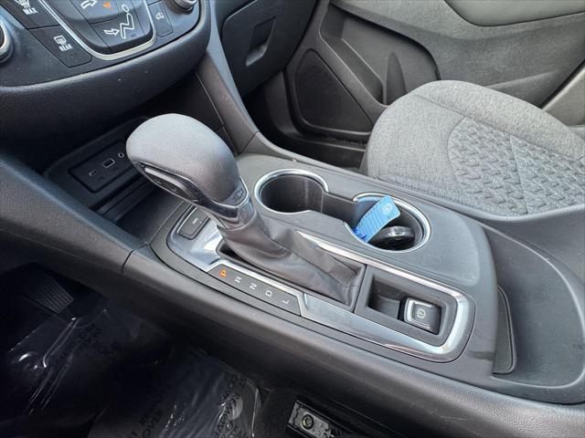 used 2023 Chevrolet Equinox car, priced at $17,500