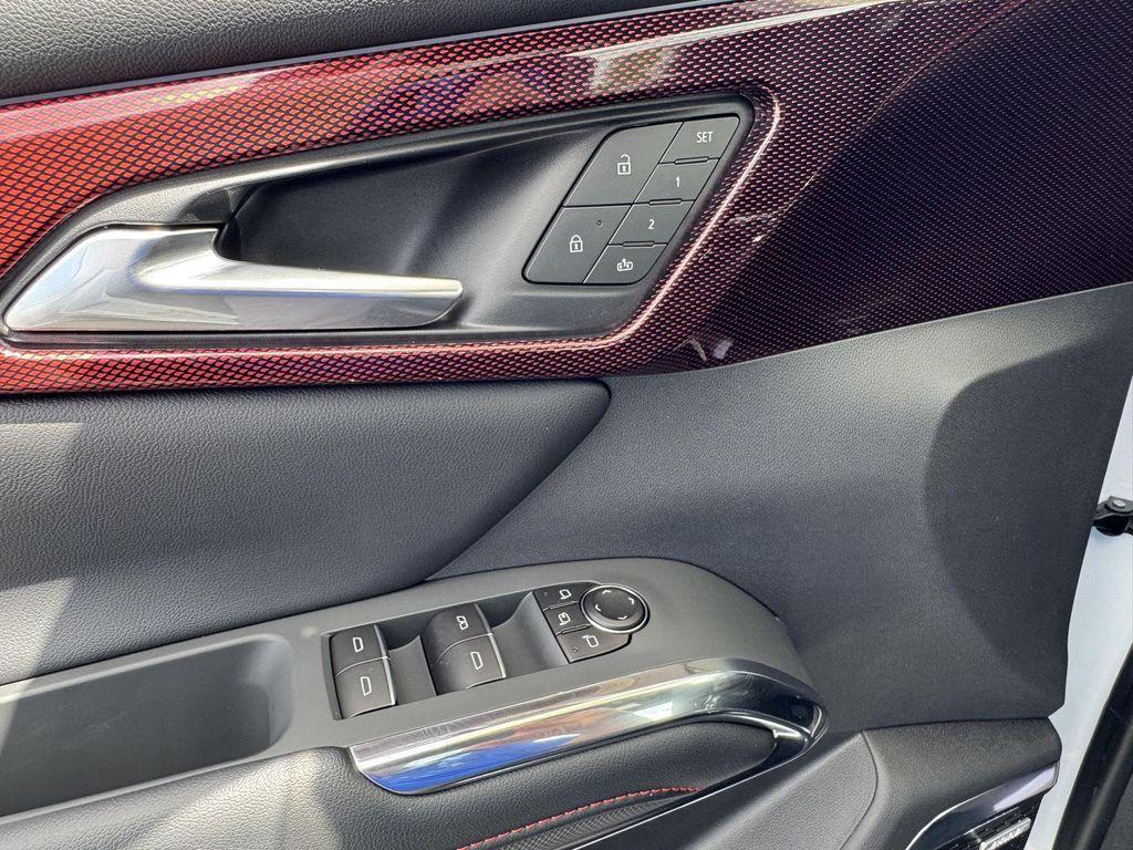 new 2026 Chevrolet Traverse car, priced at $58,026