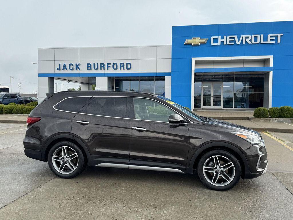used 2017 Hyundai Santa Fe car, priced at $8,000