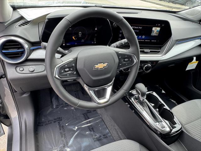 new 2025 Chevrolet Trax car, priced at $25,385