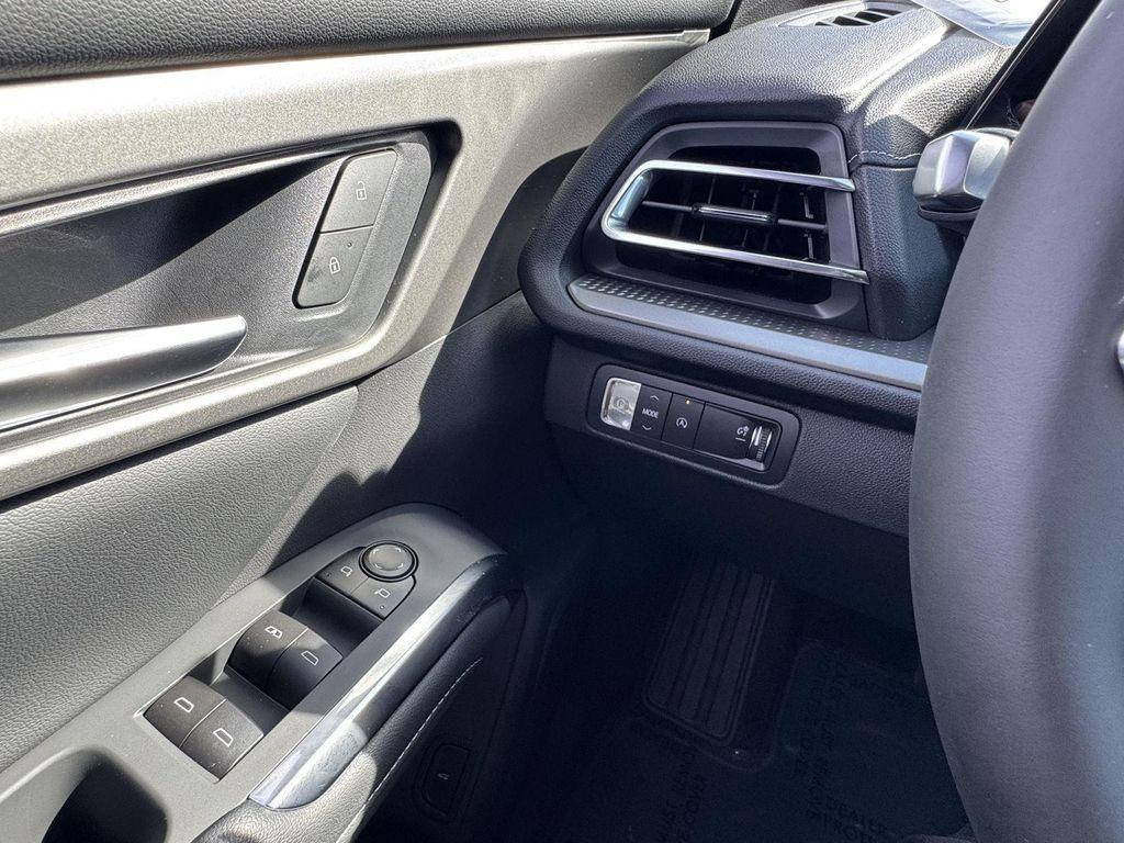 new 2026 Chevrolet Traverse car, priced at $45,026