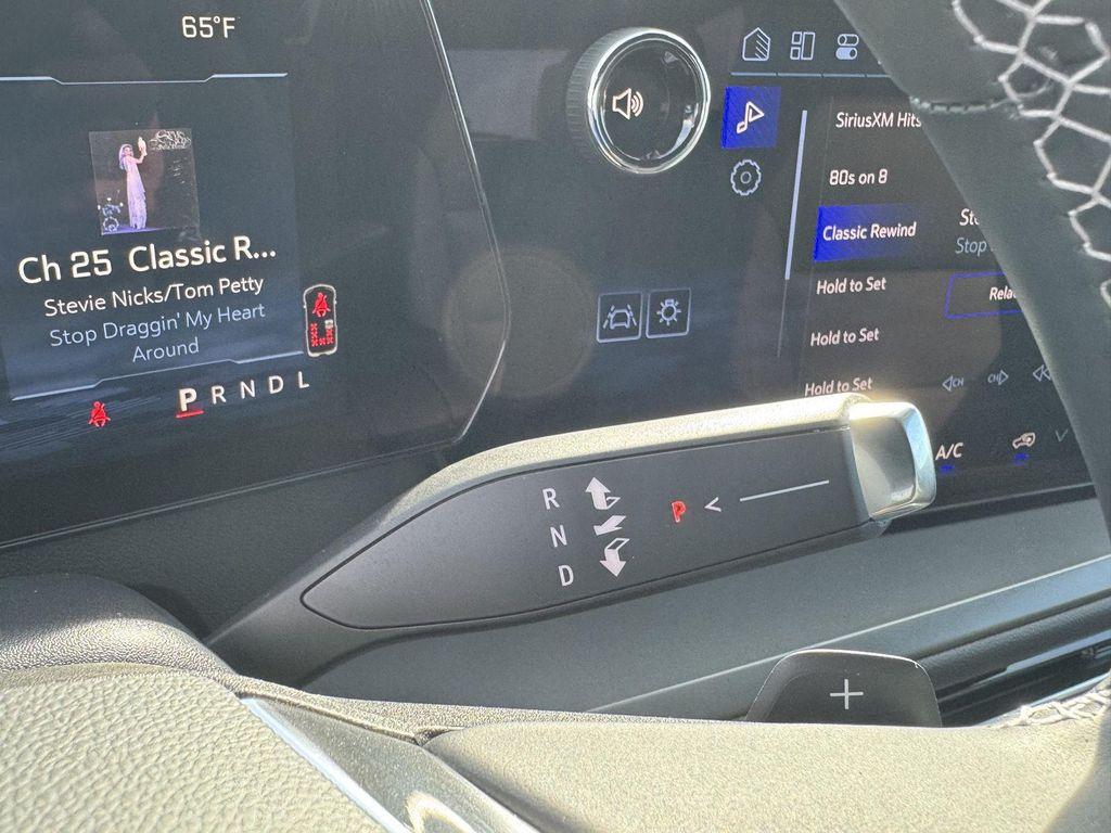 new 2026 Chevrolet Traverse car, priced at $45,026