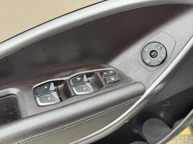 used 2013 Hyundai Santa Fe car, priced at $9,500