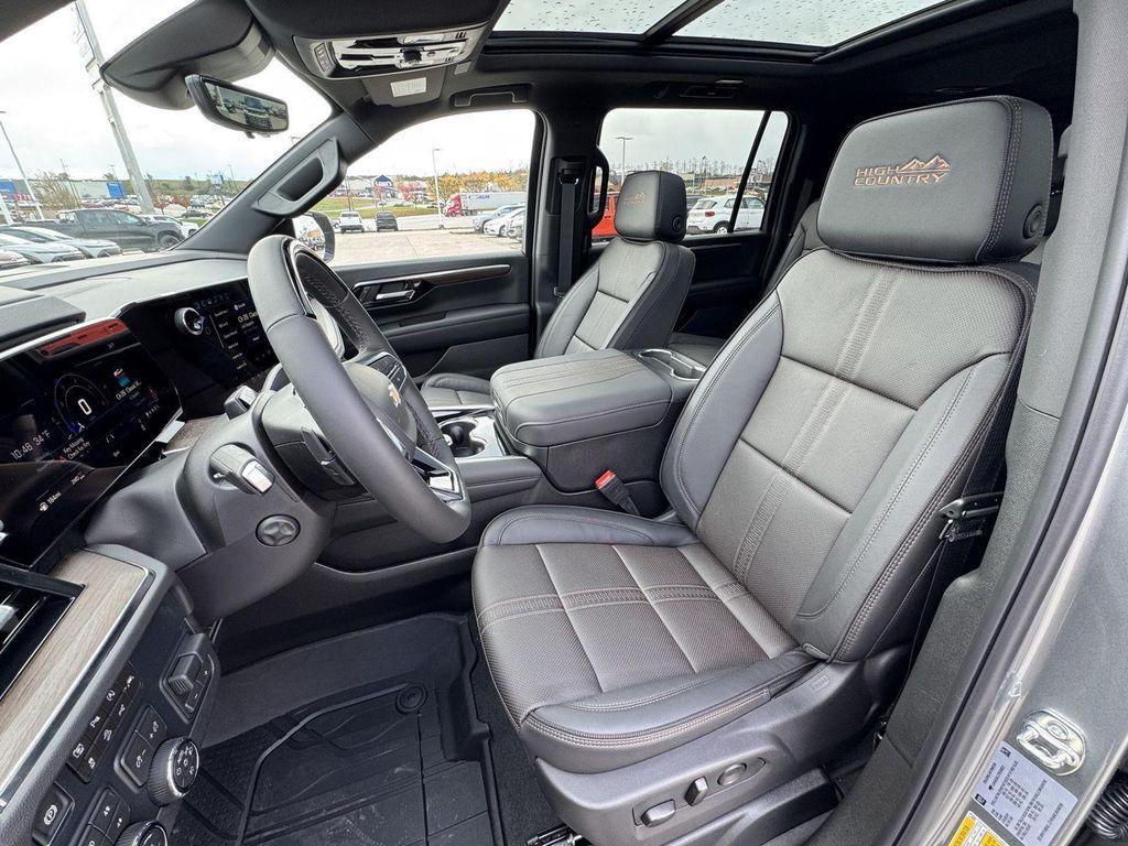 new 2026 Chevrolet Suburban car, priced at $91,826