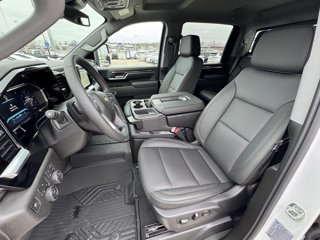 new 2026 Chevrolet Silverado 2500 car, priced at $75,430