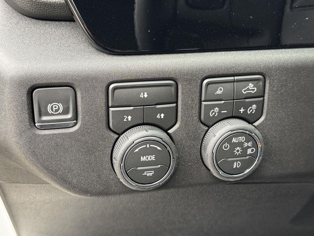 new 2026 Chevrolet Silverado 2500 car, priced at $75,430