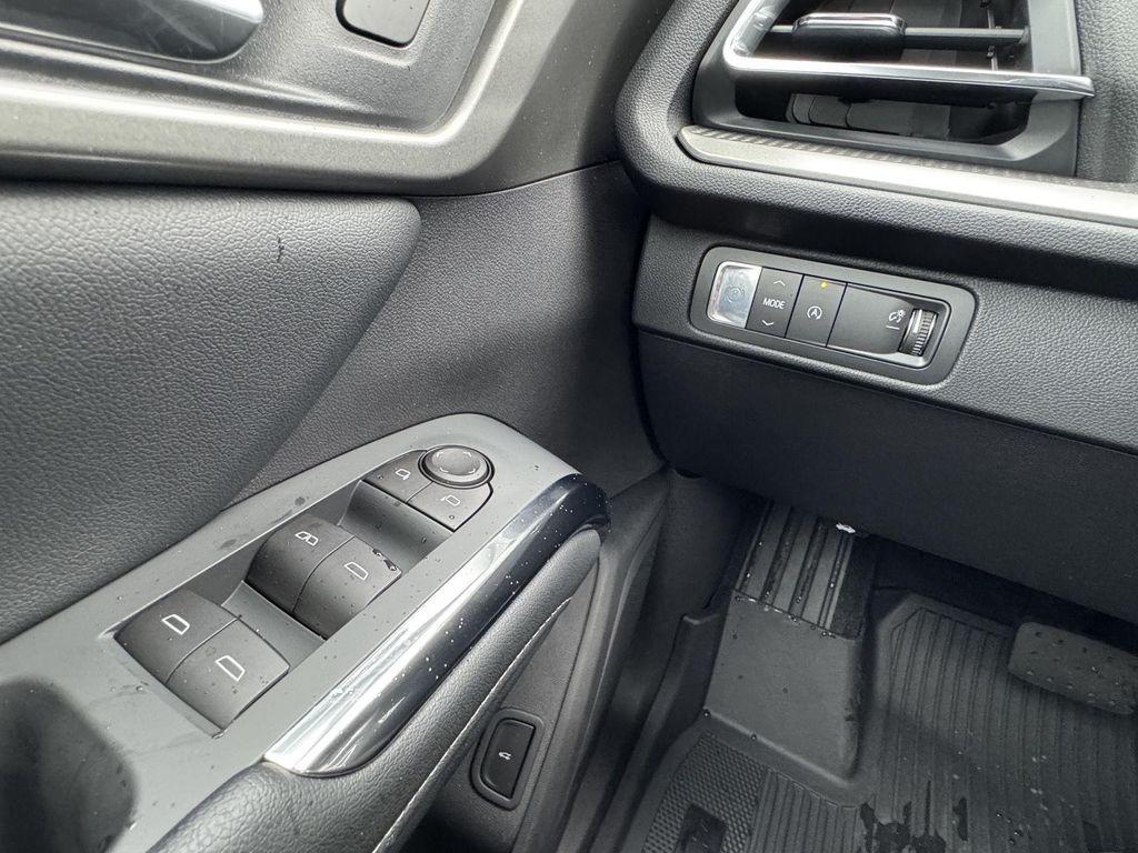 new 2026 Chevrolet Traverse car, priced at $44,426