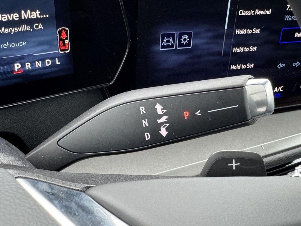 new 2026 Chevrolet Traverse car, priced at $44,426