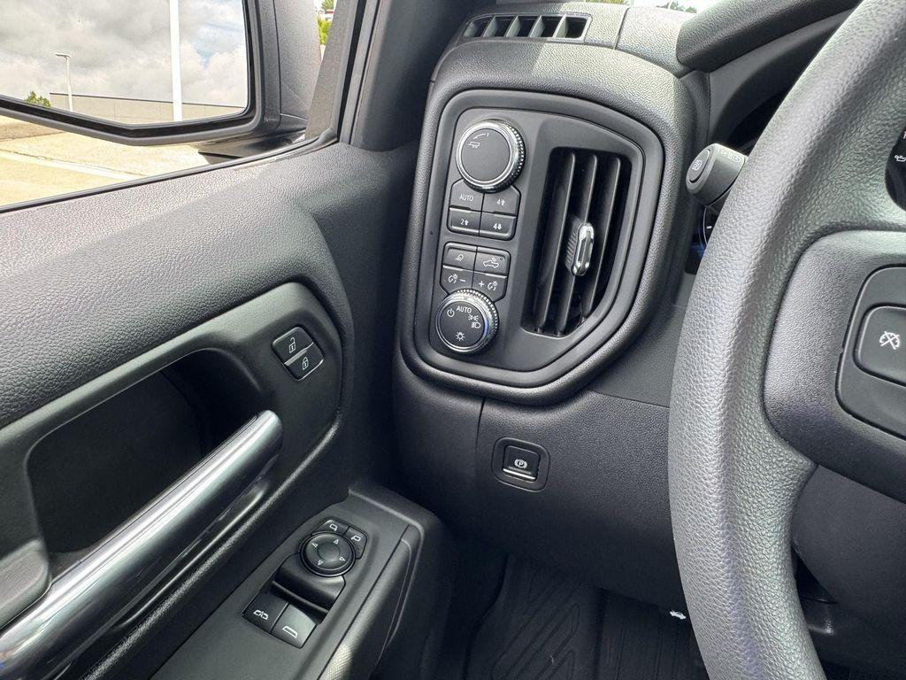 used 2024 GMC Sierra 1500 car, priced at $36,000