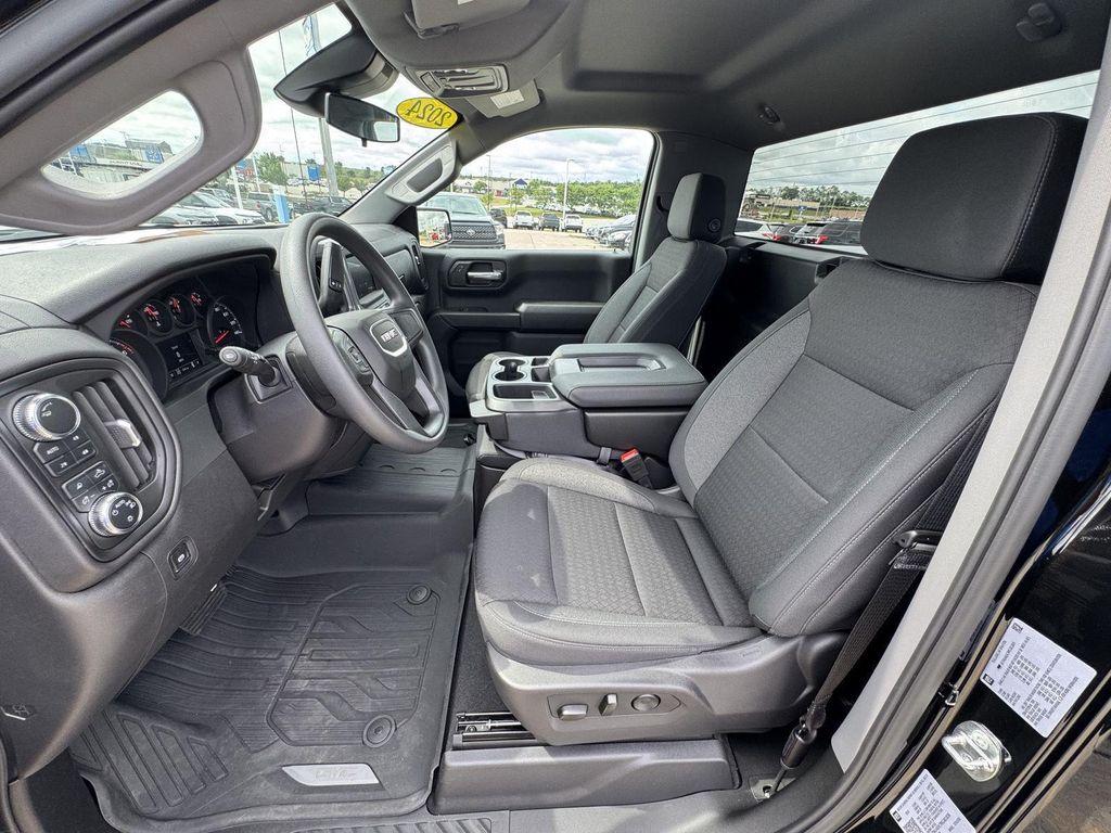 used 2024 GMC Sierra 1500 car, priced at $36,000