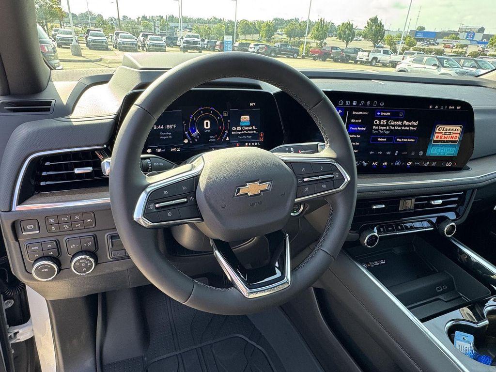 new 2025 Chevrolet Suburban car, priced at $87,226