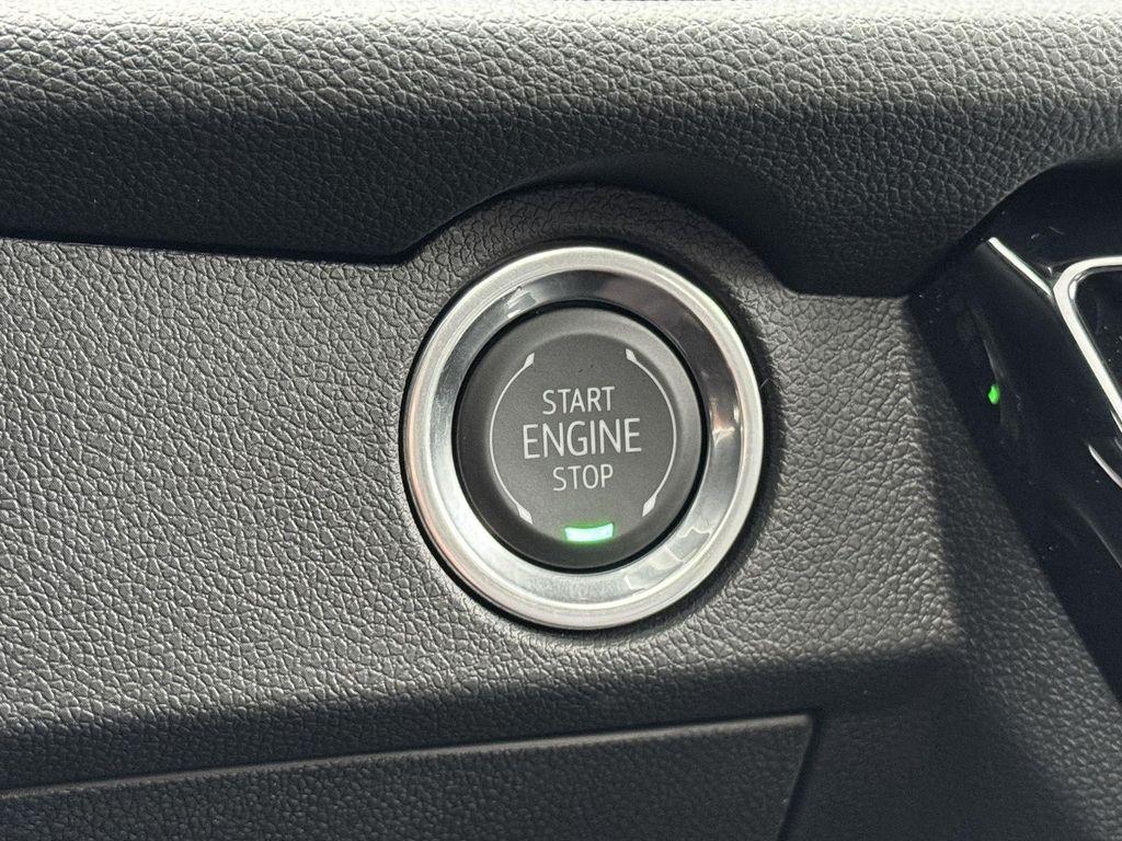 new 2026 Chevrolet Traverse car, priced at $59,526