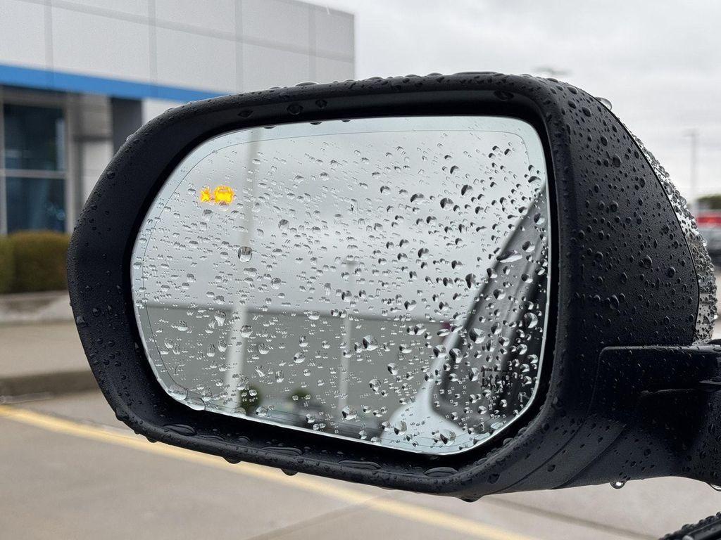 new 2026 Chevrolet Traverse car, priced at $59,526