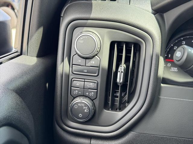 new 2025 Chevrolet Silverado 2500 car, priced at $52,927