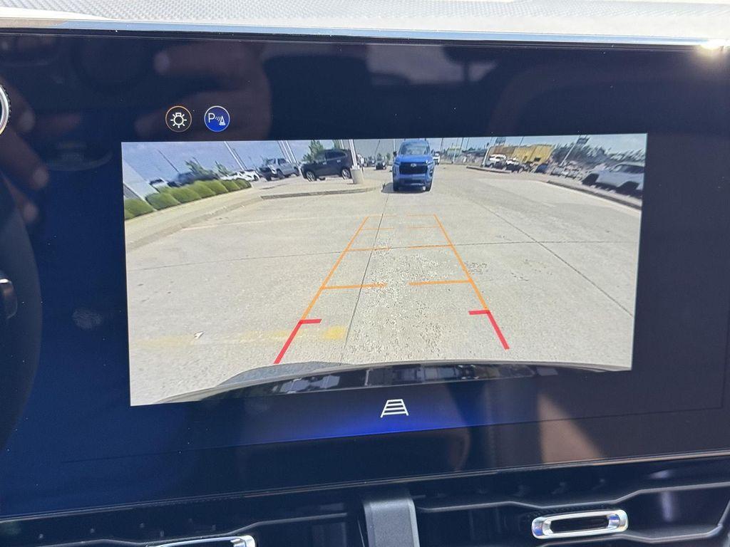 new 2026 Chevrolet Equinox car, priced at $34,395