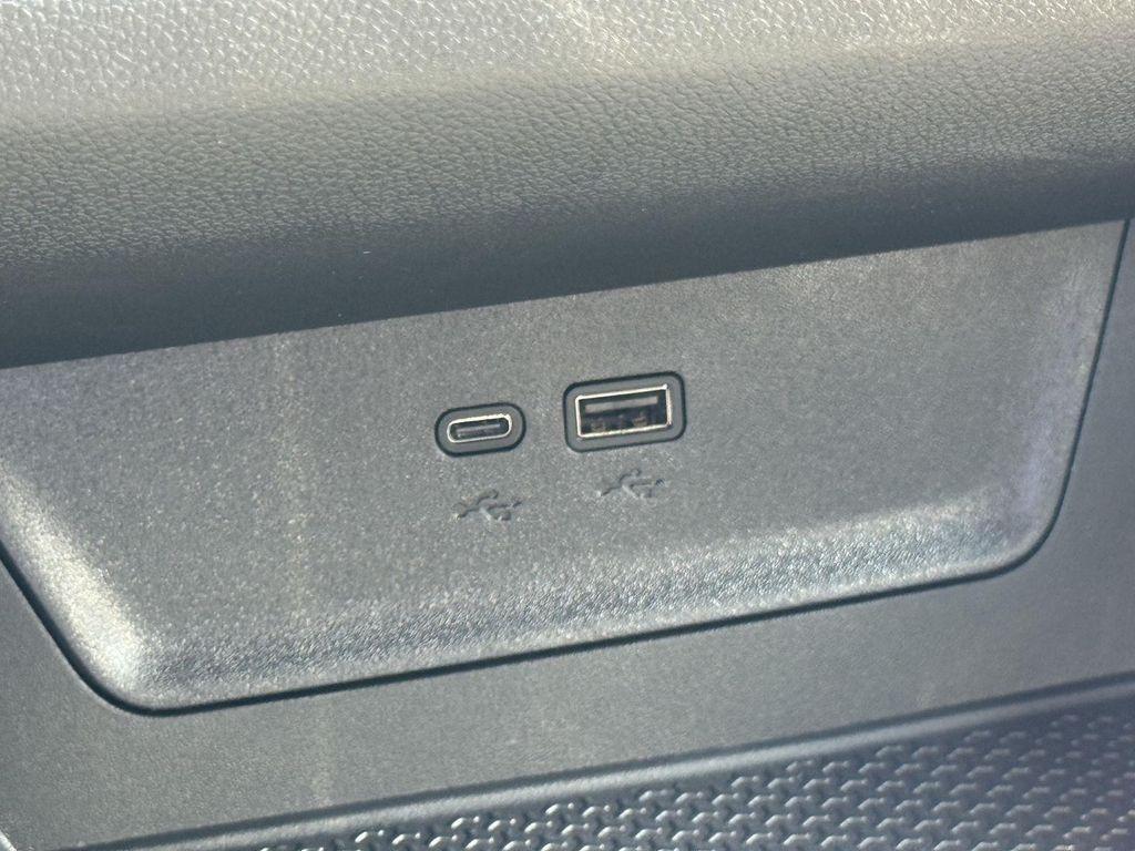 new 2026 Chevrolet Equinox car, priced at $34,395