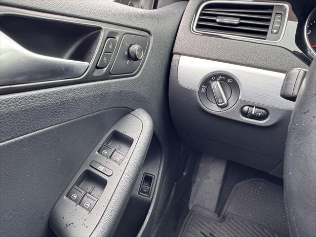 used 2018 Volkswagen Jetta car, priced at $14,000