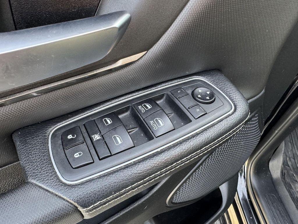 used 2021 Ram 1500 car, priced at $38,000