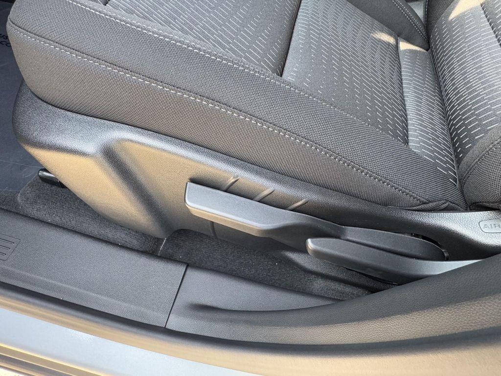 new 2026 Chevrolet Equinox car, priced at $31,440