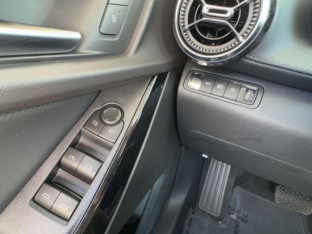 new 2026 Chevrolet Equinox car, priced at $31,440
