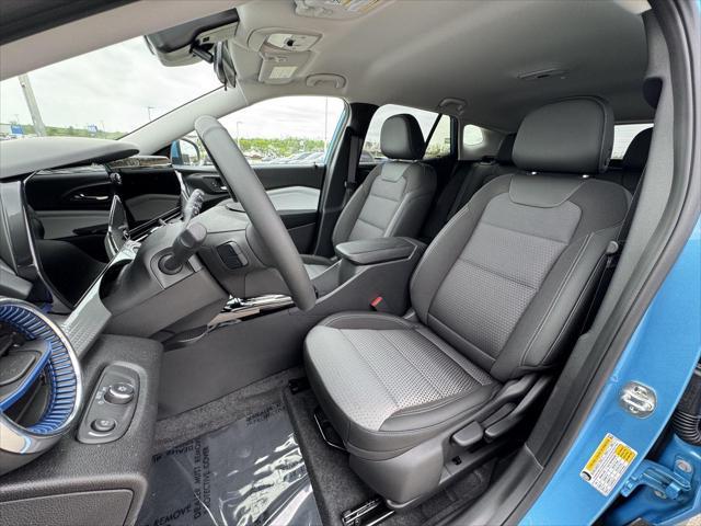 new 2025 Chevrolet Trax car, priced at $25,780