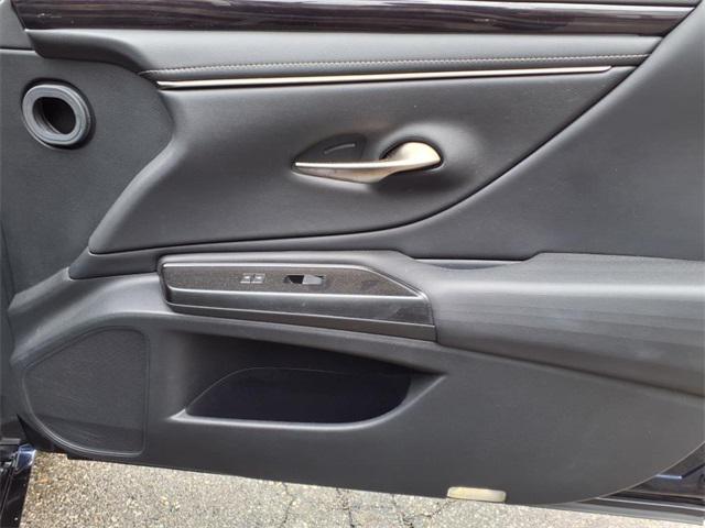 used 2020 Lexus ES 350 car, priced at $30,231