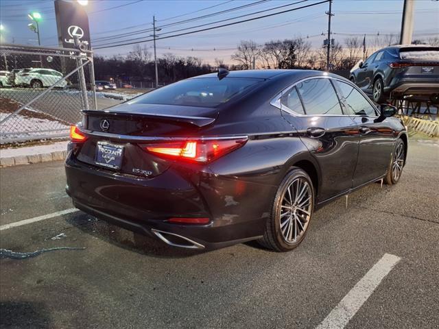 used 2022 Lexus ES 350 car, priced at $39,991