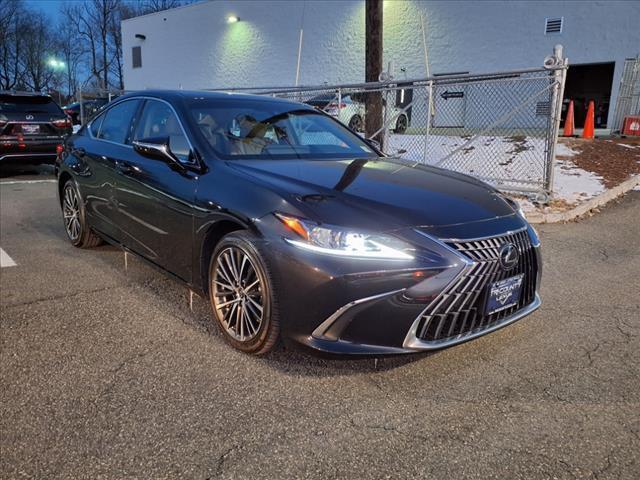 used 2022 Lexus ES 350 car, priced at $39,991