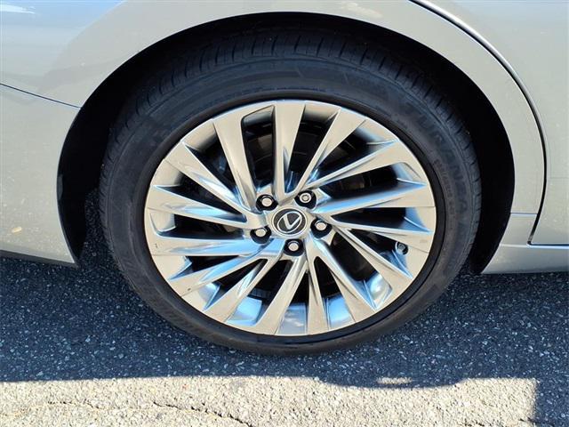 used 2022 Lexus ES 350 car, priced at $40,473