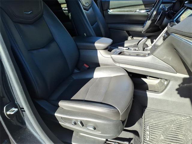 used 2020 Cadillac XT5 car, priced at $21,079