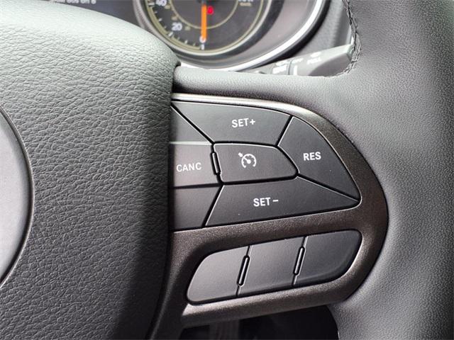 used 2022 Jeep Cherokee car, priced at $22,937