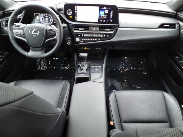 used 2022 Lexus ES 350 car, priced at $33,181