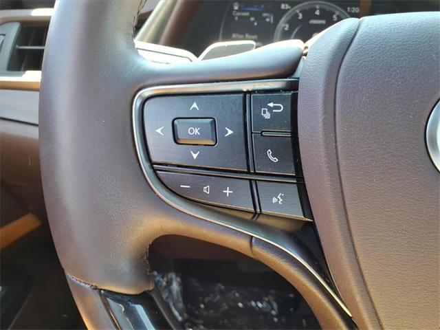 used 2021 Lexus ES 350 car, priced at $29,161