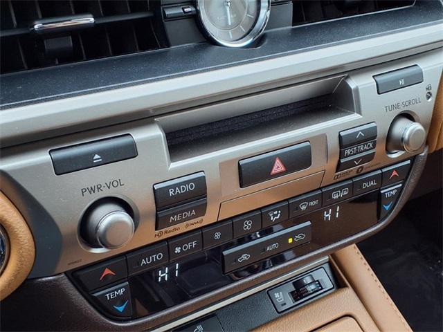 used 2018 Lexus ES 350 car, priced at $25,148